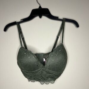 Green lace bra